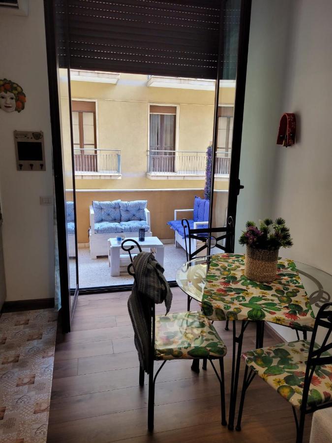 La Dimora Di Enrico Apartment Catania Exterior photo